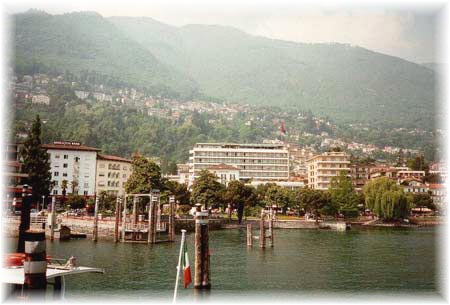 Lago Maggiore Locarno  - Hafen von Locarno im Schweizer Tessin