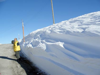 Schnee am Neggiapass