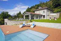 Ferienhaus Verbania, Villa mit Pool