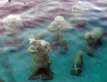 Figurien, Unterwasserkrippe